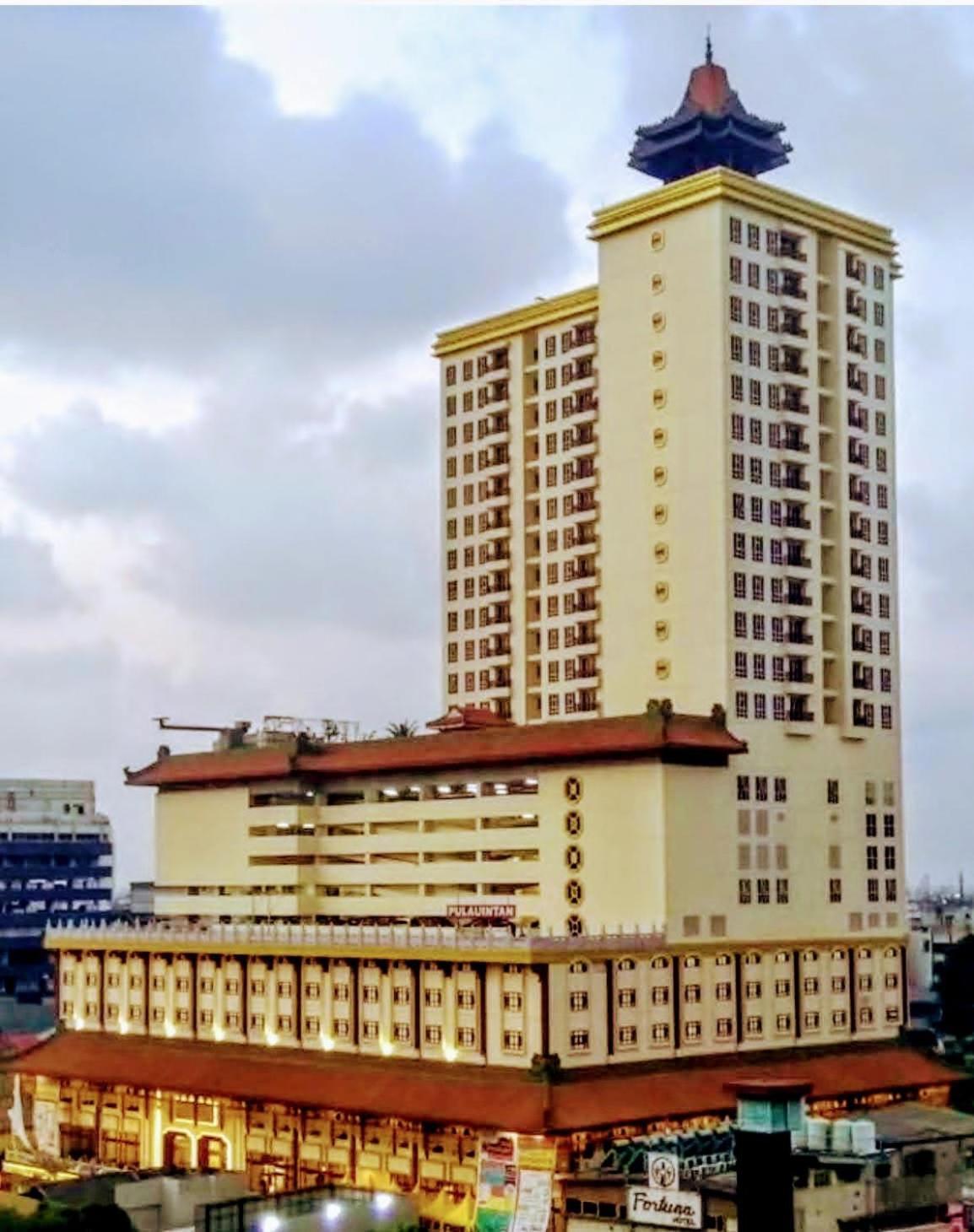 2Br Lucky Tower Residence Jakarta Old Town Top Floor Condo 外观 照片