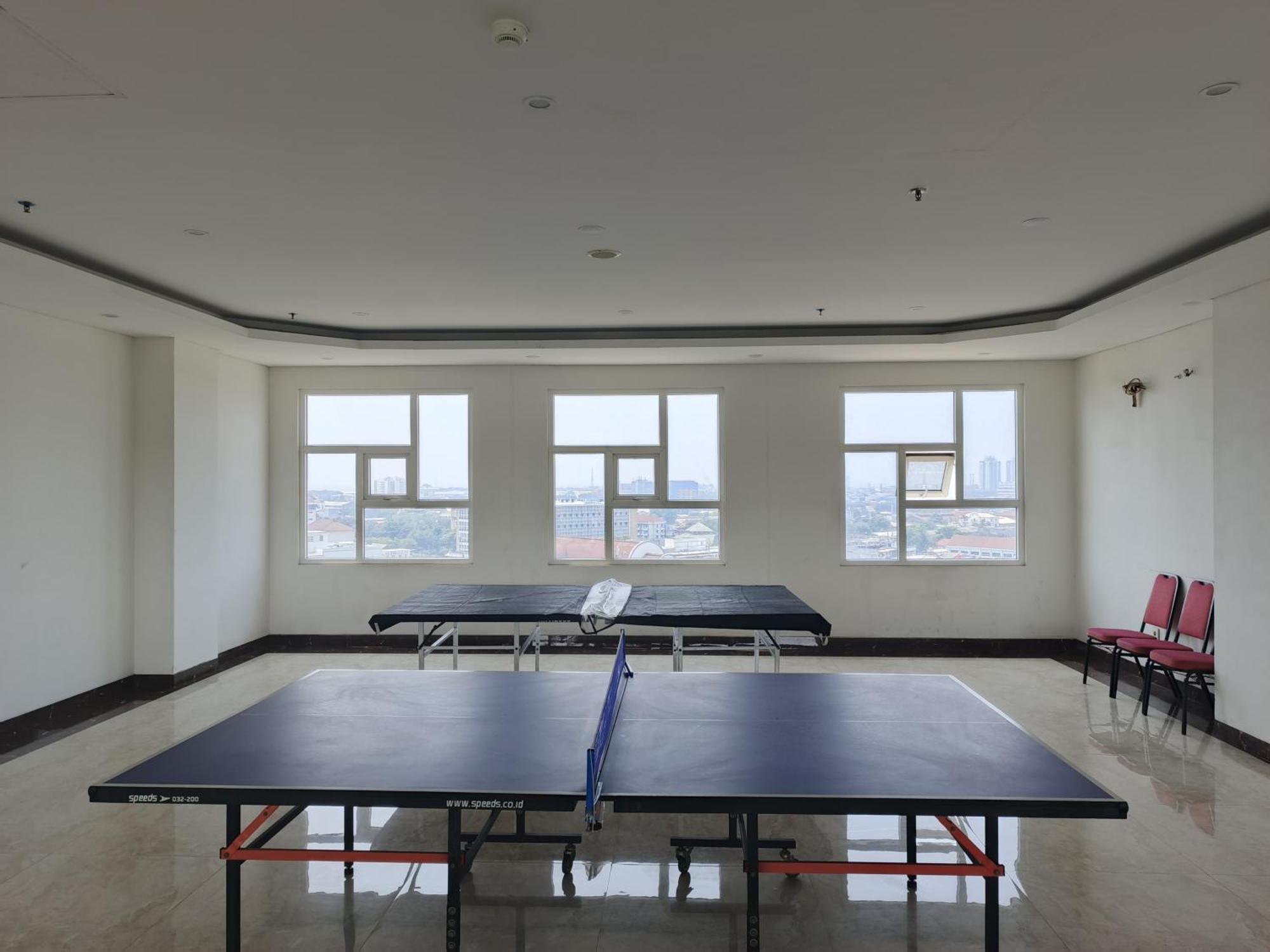 2Br Lucky Tower Residence Jakarta Old Town Top Floor Condo 外观 照片