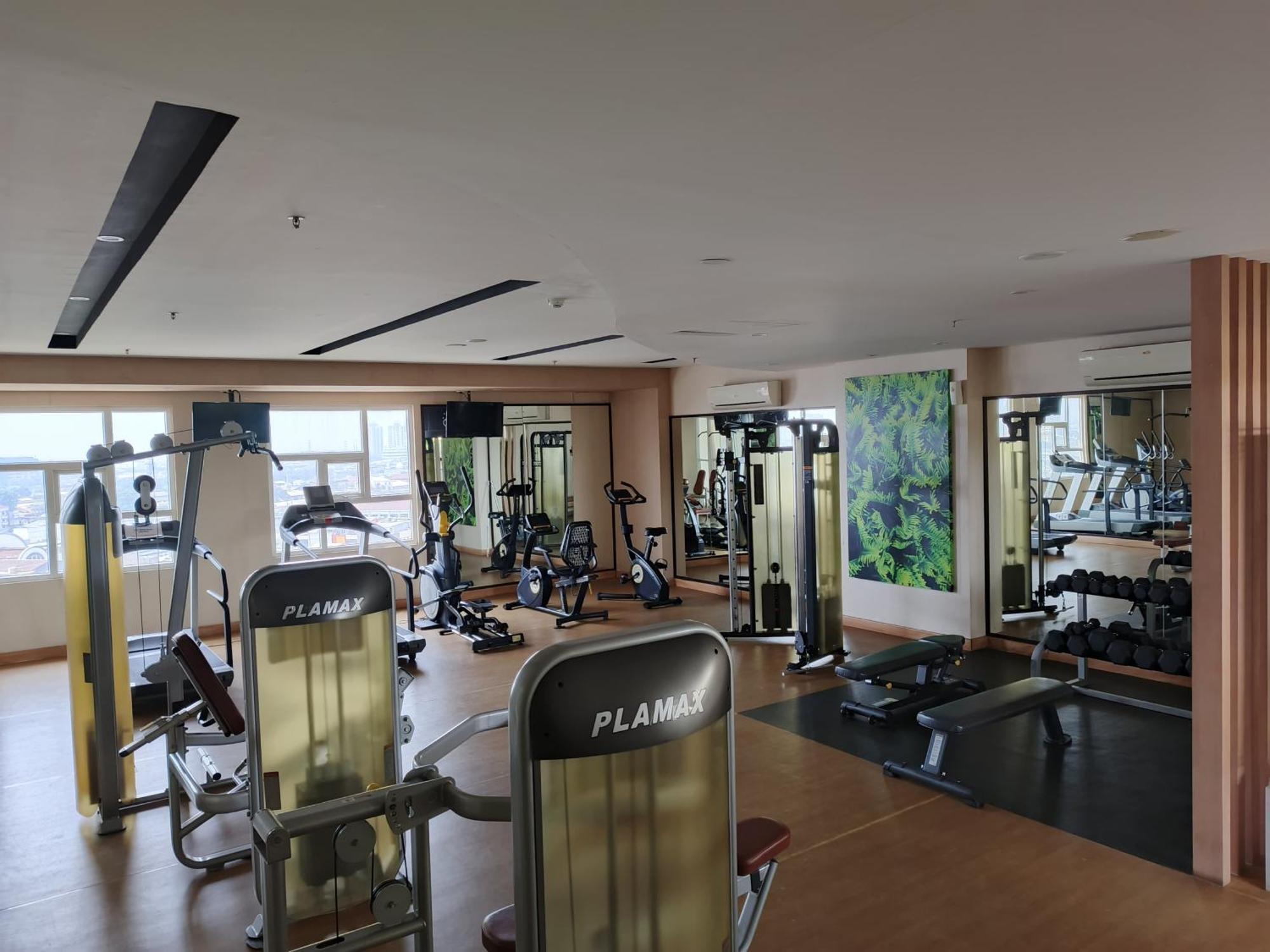 2Br Lucky Tower Residence Jakarta Old Town Top Floor Condo 外观 照片