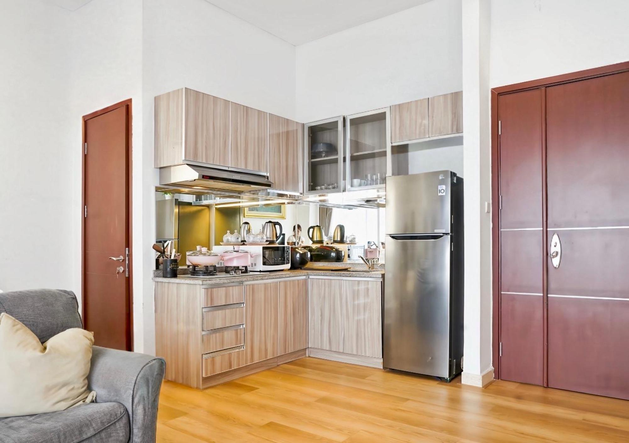 2Br Lucky Tower Residence Jakarta Old Town Top Floor Condo 外观 照片